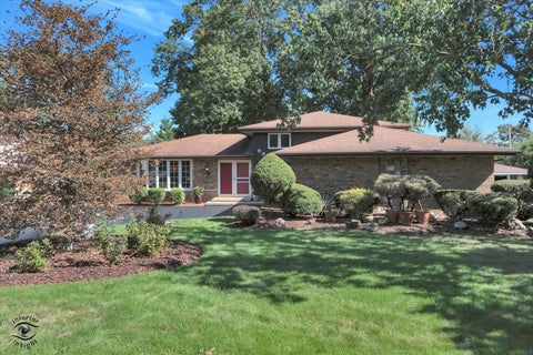 Tiny photo for 9953 S 82nd Court, Palos Hills, IL 60465 (MLS # 12787747)