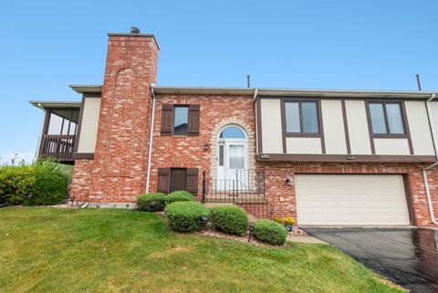 Photo of 9866 Treetop Drive #0, Orland Park, IL 60462 (MLS # 12491005)