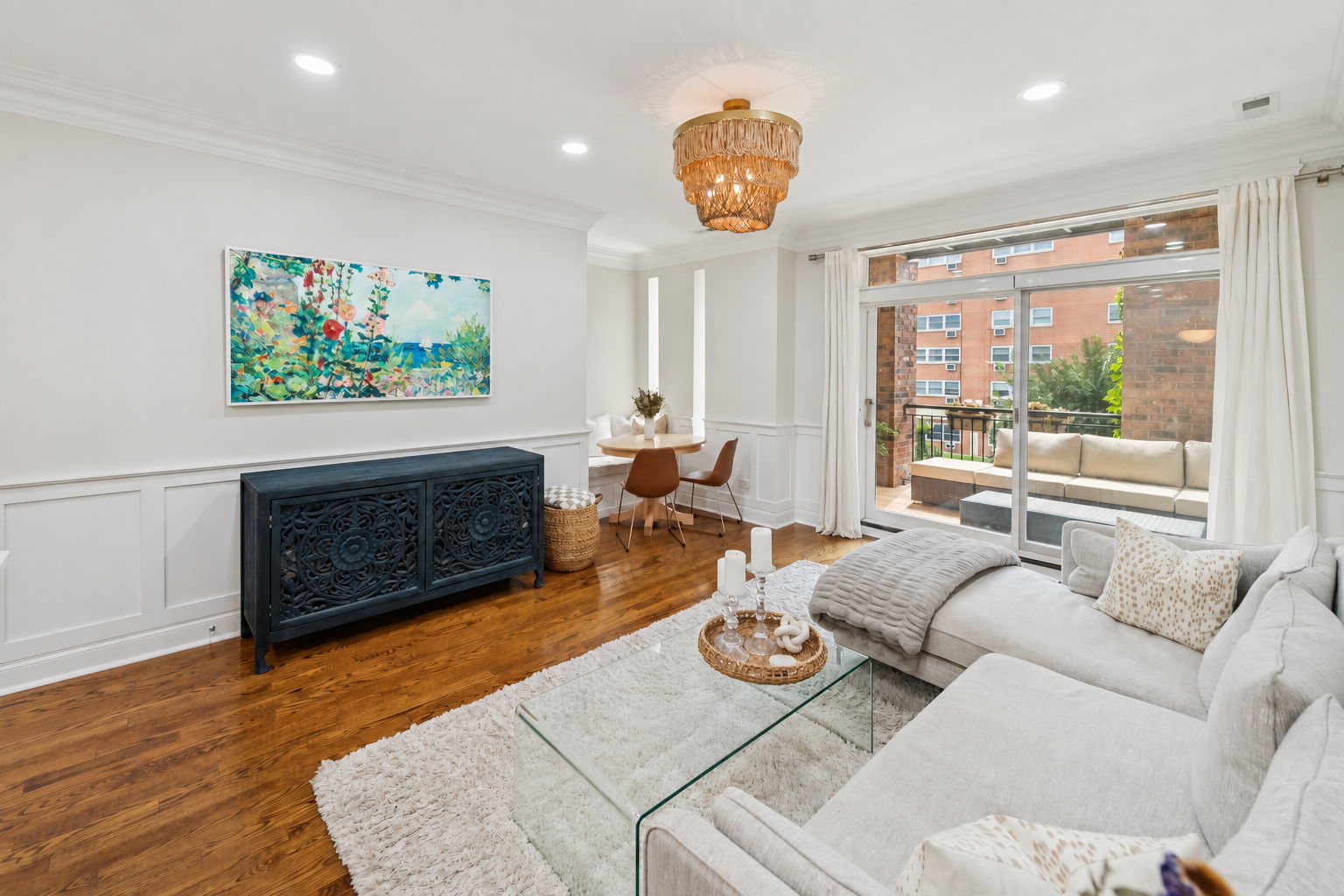 1450 W Chestnut Street 2