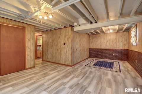 Tiny photo for 1356 SPRINGDALE Drive, Clinton, IA 52732 (MLS # QC4266556)