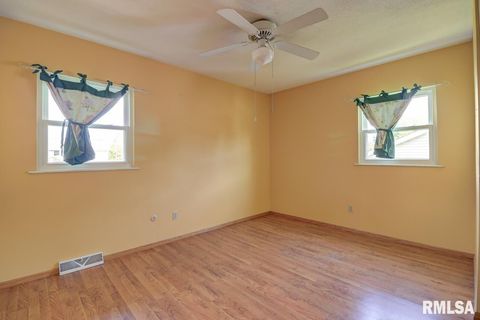 Tiny photo for 1356 SPRINGDALE Drive, Clinton, IA 52732 (MLS # QC4266556)