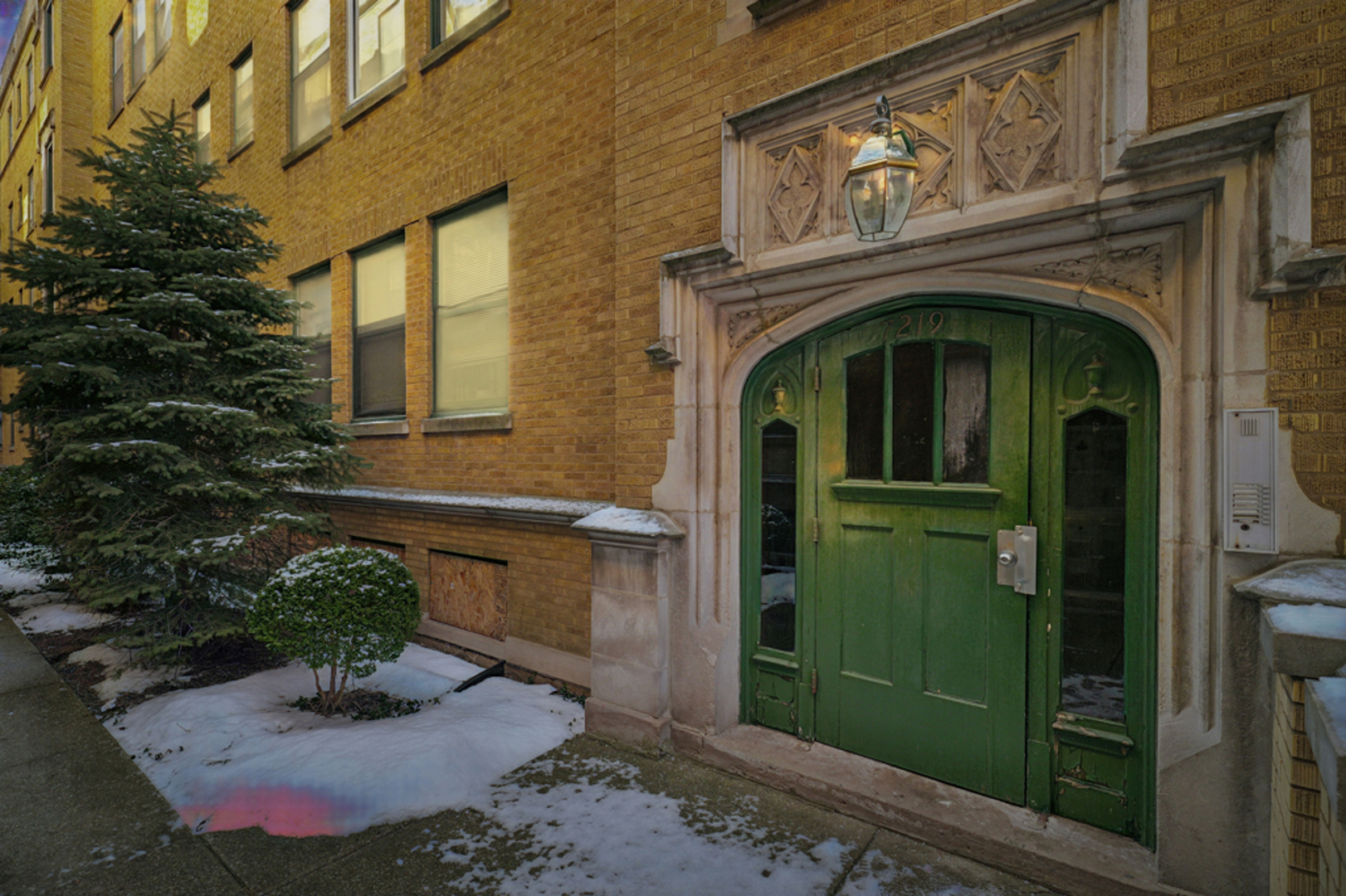 7219 S Yates Boulevard 3A