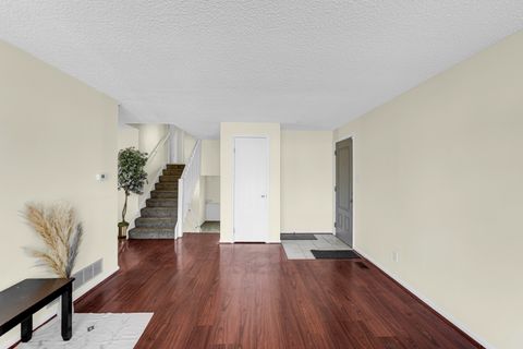 Tiny photo for 990 Quail Court, Bradley, IL 60915 (MLS # 12542066)