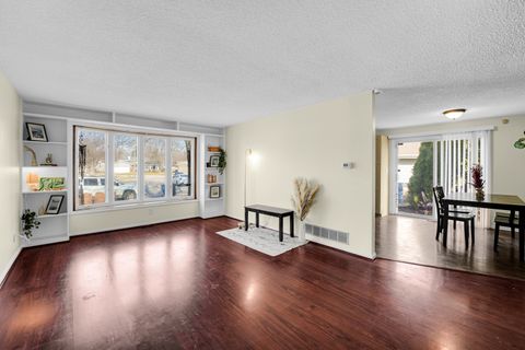 Tiny photo for 990 Quail Court, Bradley, IL 60915 (MLS # 12542066)