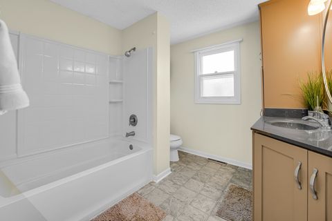 Tiny photo for 990 Quail Court, Bradley, IL 60915 (MLS # 12542066)