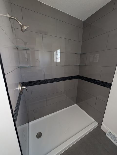 Tiny photo for 2505 23RD Avenue B Avenue, Moline, IL 61265 (MLS # 12624567)