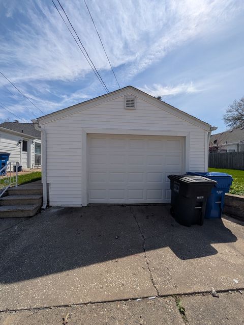 Tiny photo for 2505 23RD Avenue B Avenue, Moline, IL 61265 (MLS # 12624567)