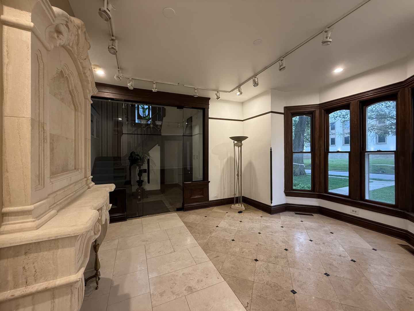 11 N Grant Street 100