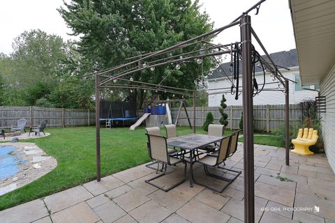 Tiny photo for 159 E Elk Court, Grayslake, IL 60030 (MLS # 12467649)