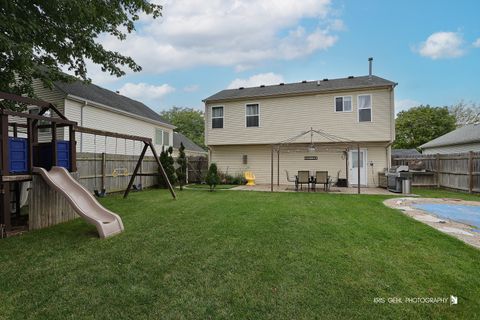 Tiny photo for 159 E Elk Court, Grayslake, IL 60030 (MLS # 12467649)