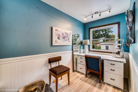 Tiny photo for 514 E 164th Place, South Holland, IL 60473 (MLS # 12691824)