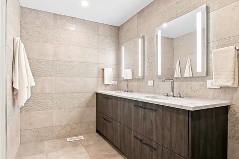 Tiny photo for 9S580 Clarendon Hills Road, Willowbrook, IL 60527 (MLS # 12731396)