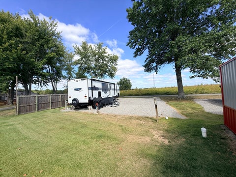 Tiny photo for 19 Barbeau Road, Murphysboro, IL 62966 (MLS # 12770115)