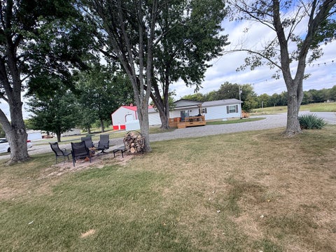 Tiny photo for 19 Barbeau Road, Murphysboro, IL 62966 (MLS # 12770115)