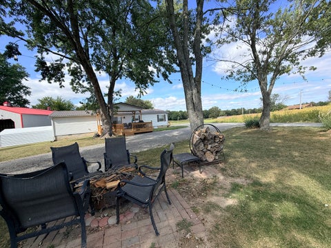 Tiny photo for 19 Barbeau Road, Murphysboro, IL 62966 (MLS # 12770115)