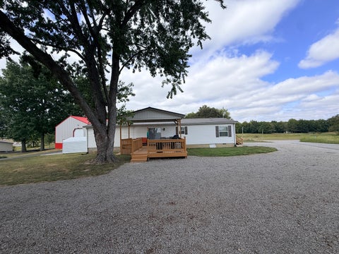 Tiny photo for 19 Barbeau Road, Murphysboro, IL 62966 (MLS # 12770115)