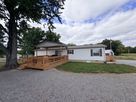Tiny photo for 19 Barbeau Road, Murphysboro, IL 62966 (MLS # 12770115)