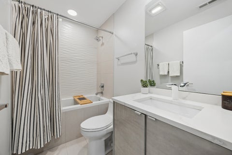 Tiny photo for 2324 N Winchester Avenue #102, Chicago, IL 60614 (MLS # 12756492)