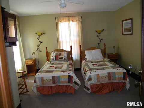 Tiny photo for 1073 Bay City Road, Golconda, IL 62938 (MLS # EB440889)