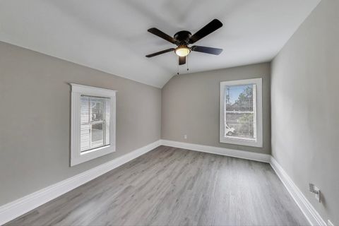 Tiny photo for 620 N POPLAR Street, Waukegan, IL 60085 (MLS # 12477064)