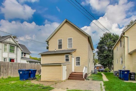 Tiny photo for 620 N POPLAR Street, Waukegan, IL 60085 (MLS # 12477064)