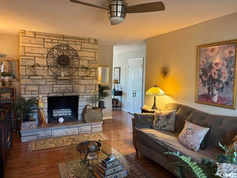 Tiny photo for 210 APPLE Lane, Anna, IL 62906 (MLS # EB460807)