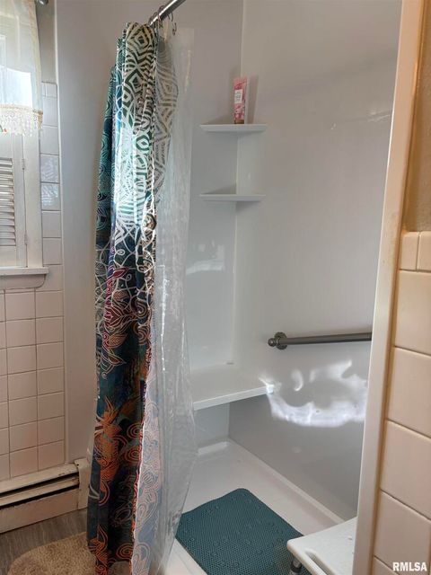 Tiny photo for 210 APPLE Lane, Anna, IL 62906 (MLS # EB460807)