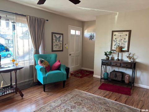 Tiny photo for 210 APPLE Lane, Anna, IL 62906 (MLS # EB460807)