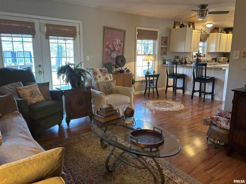 Tiny photo for 210 APPLE Lane, Anna, IL 62906 (MLS # EB460807)