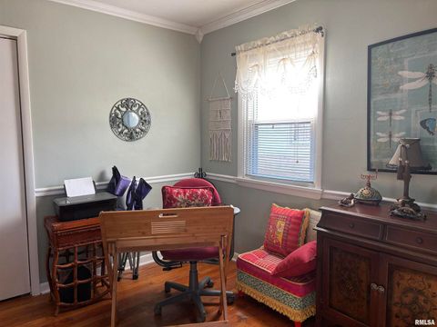 Tiny photo for 210 APPLE Lane, Anna, IL 62906 (MLS # EB460807)