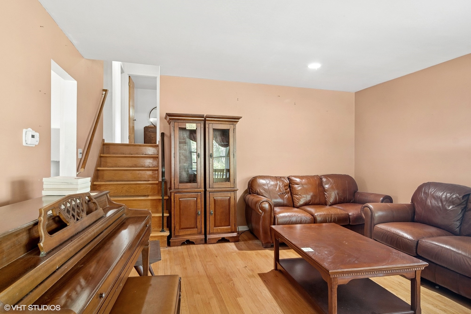 223 Kenloch Avenue