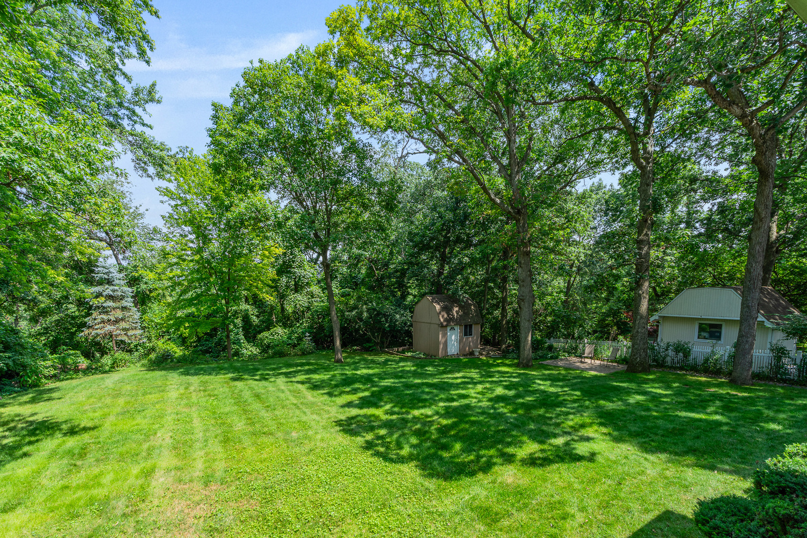 11S047 PALISADES Road