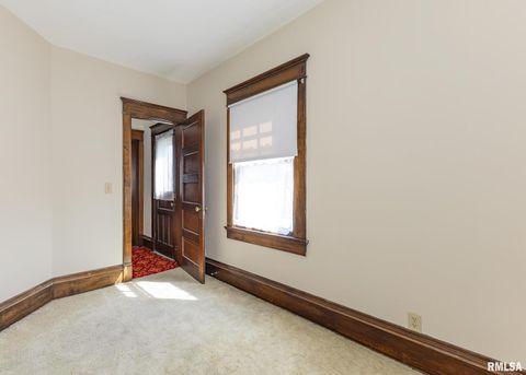 Tiny photo for 1440 12TH Street, Moline, IL 61265 (MLS # QC4269370)