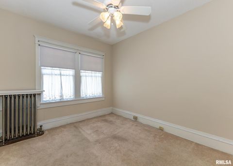 Tiny photo for 1440 12TH Street, Moline, IL 61265 (MLS # QC4269370)