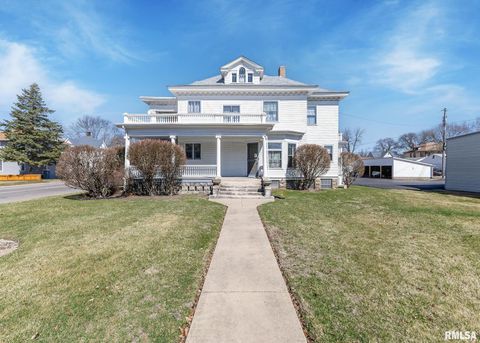 Tiny photo for 1440 12TH Street, Moline, IL 61265 (MLS # QC4269370)