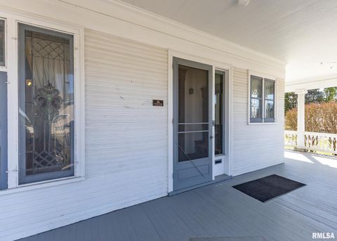 Tiny photo for 1440 12TH Street, Moline, IL 61265 (MLS # QC4269370)