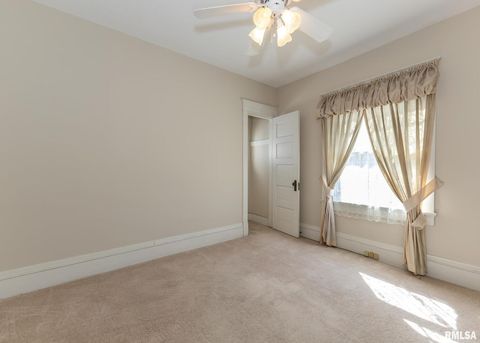 Tiny photo for 1440 12TH Street, Moline, IL 61265 (MLS # QC4269370)