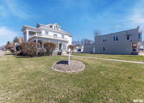 Tiny photo for 1440 12TH Street, Moline, IL 61265 (MLS # QC4269370)