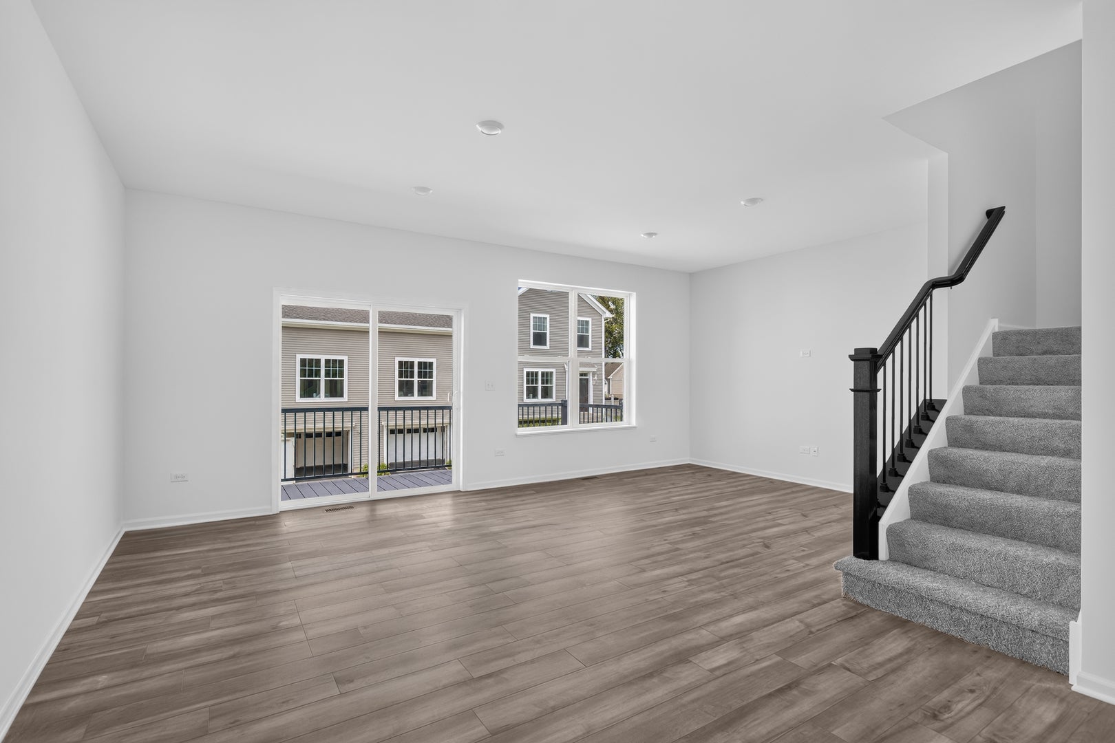 442 Red Oak Circle