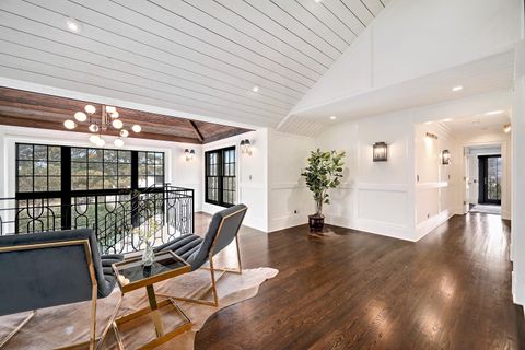 Tiny photo for 500 S Edgewood Avenue, La Grange, IL 60525 (MLS # 12473246)