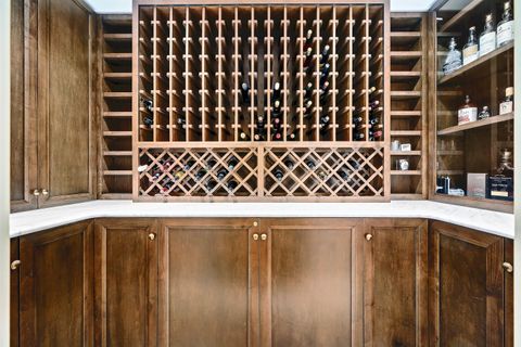 Tiny photo for 500 S Edgewood Avenue, La Grange, IL 60525 (MLS # 12473246)