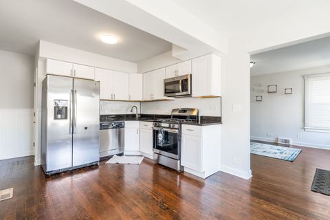 Tiny photo for 10619 S Sawyer Avenue, Chicago, IL 60655 (MLS # 12611352)