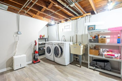 Tiny photo for 10619 S Sawyer Avenue, Chicago, IL 60655 (MLS # 12611352)