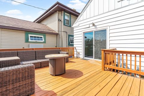 Tiny photo for 10619 S Sawyer Avenue, Chicago, IL 60655 (MLS # 12611352)