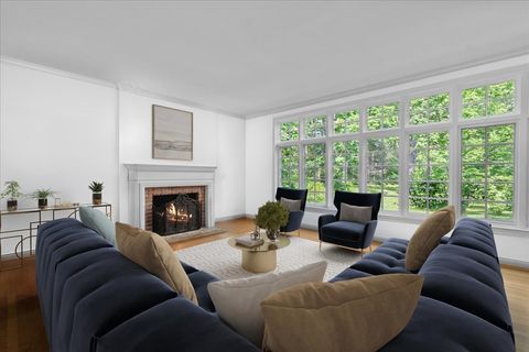 Tiny photo for 1005 Hiawatha Lane, Riverwoods, IL 60015 (MLS # 12441421)
