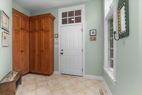 Tiny photo for 1005 Hiawatha Lane, Riverwoods, IL 60015 (MLS # 12441421)
