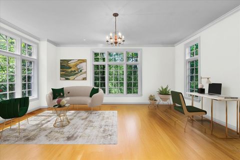 Tiny photo for 1005 Hiawatha Lane, Riverwoods, IL 60015 (MLS # 12441421)