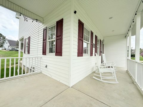 Tiny photo for 312 Cherokee Drive, Harrisburg, IL 62946 (MLS # 12607599)