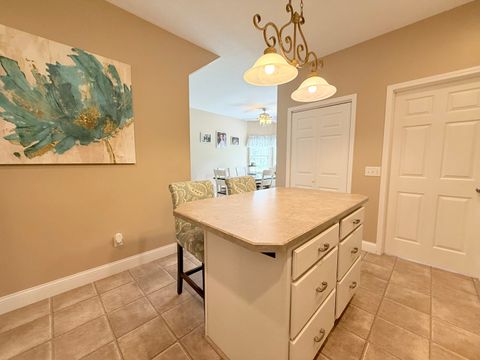 Tiny photo for 312 Cherokee Drive, Harrisburg, IL 62946 (MLS # 12607599)