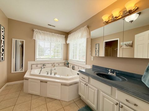 Tiny photo for 312 Cherokee Drive, Harrisburg, IL 62946 (MLS # 12607599)